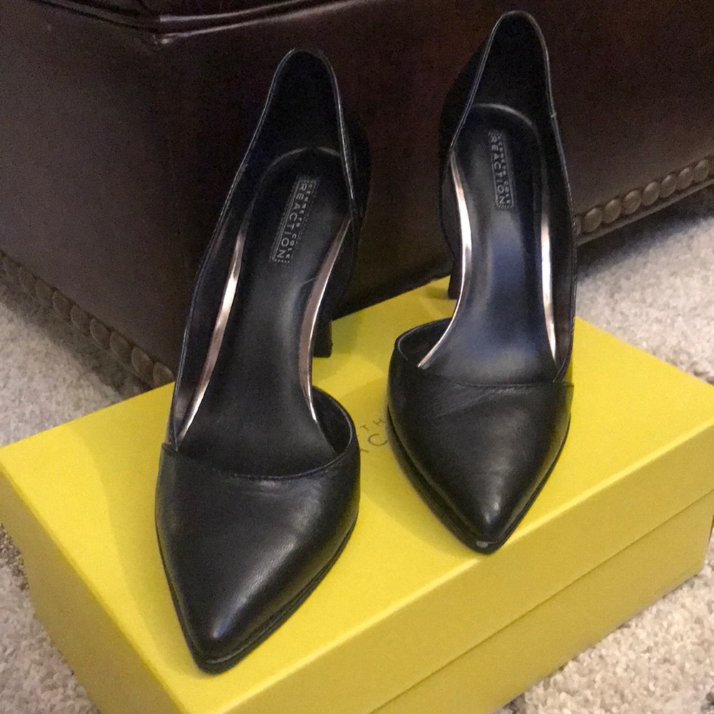 Kenneth Cole Bee Day LF Black Heels